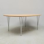 610980 Dinner table